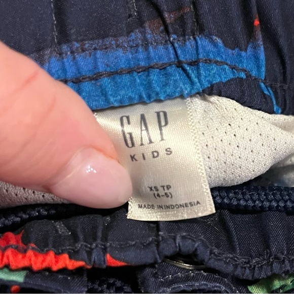 GAP Toddler Boys Swim Trunks - Picture 3 of 4
